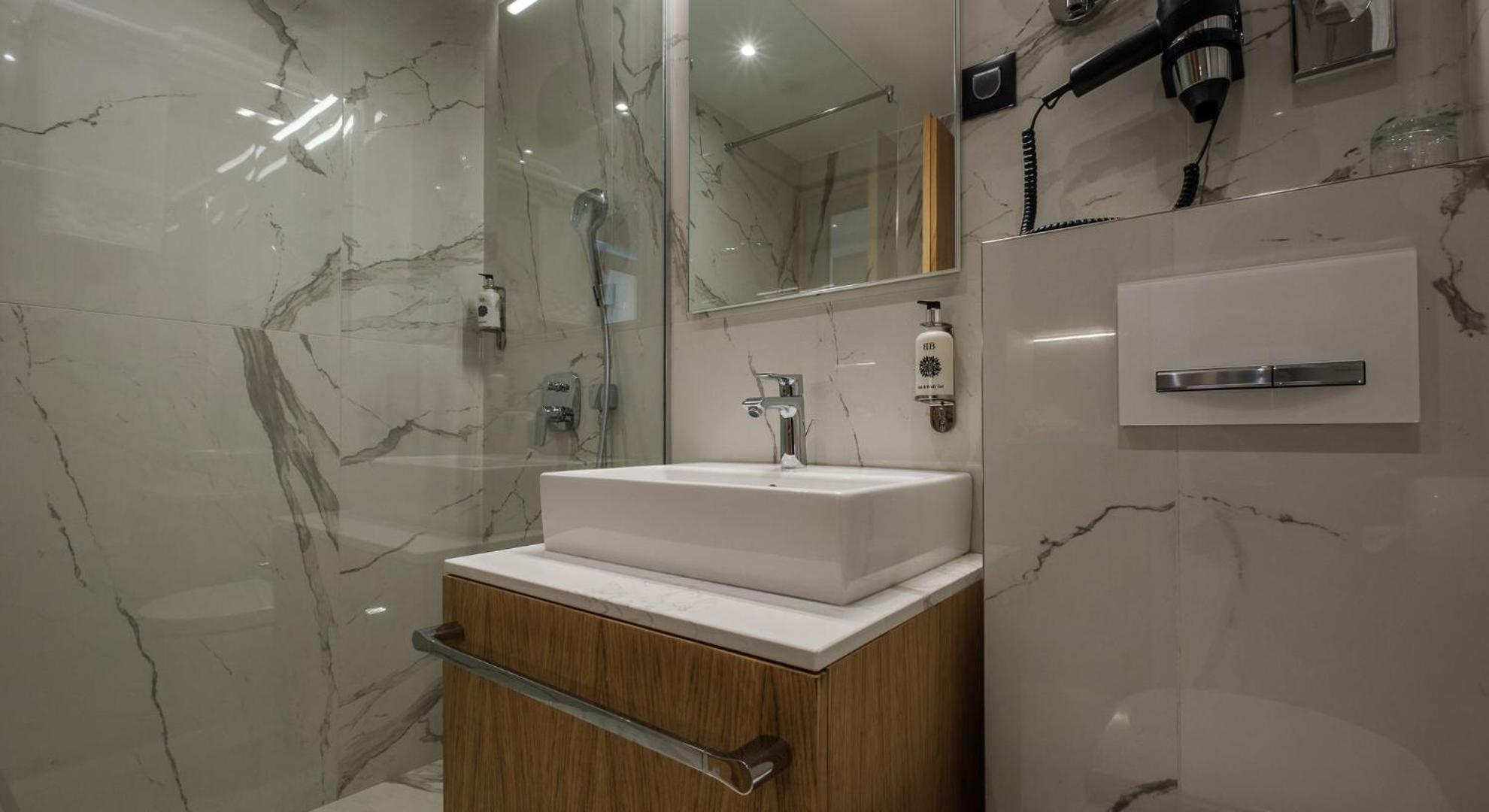 Poseidon The Hotell